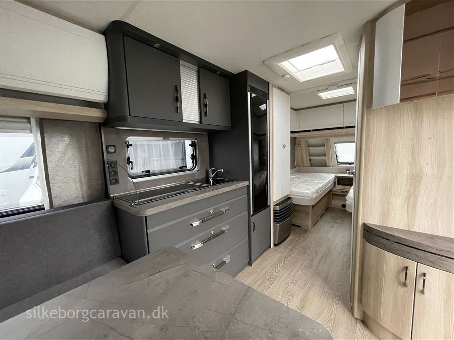 Hobby De Luxe 540 UL